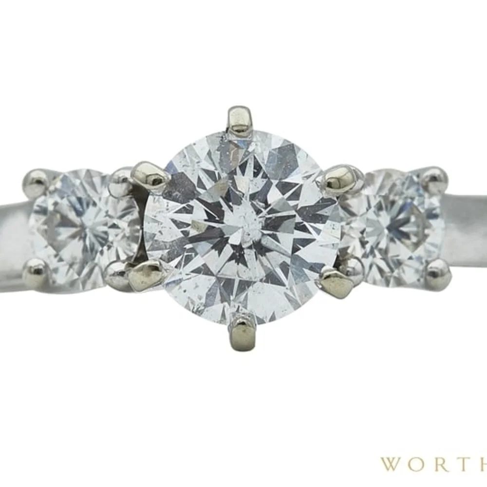 1 - 1.49 CT Round Cut 3 Stone Diamond Ring - Picture 2 of 4